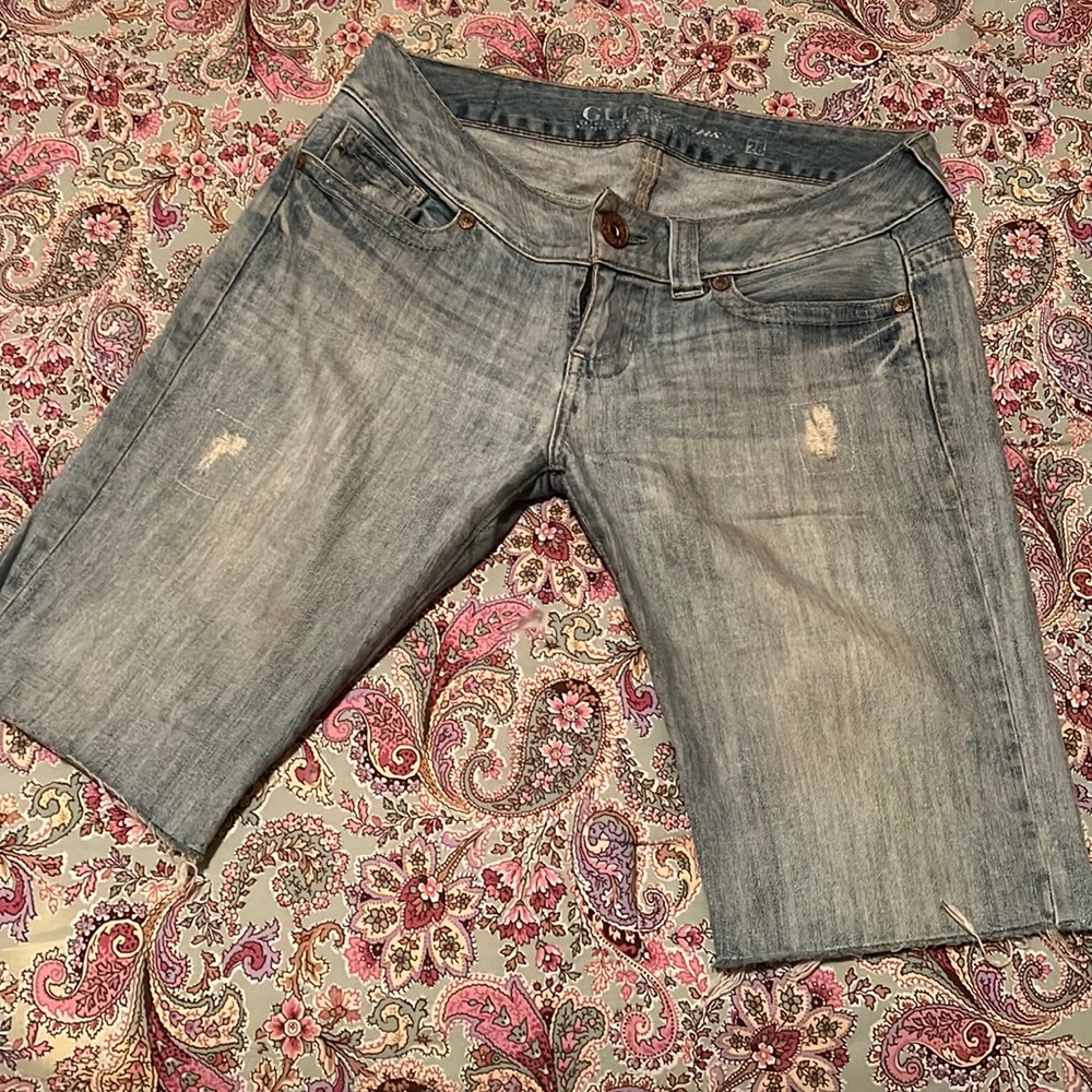 GUESS Jeans Bermuda Shorts!